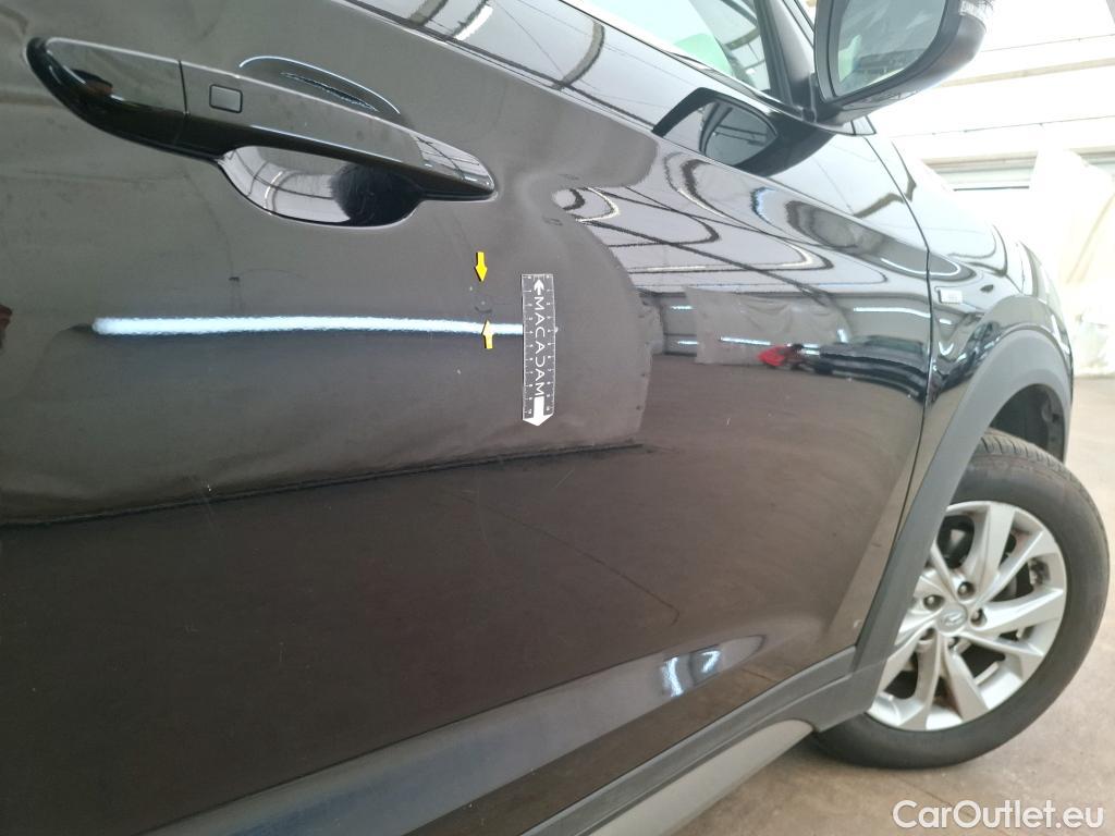  Hyundai  Tucson HYUNDAI  / 2018 / 5P / SUV 1.6 CRDI 136 HYBRID 48V DCT-7 CREATIVE #27