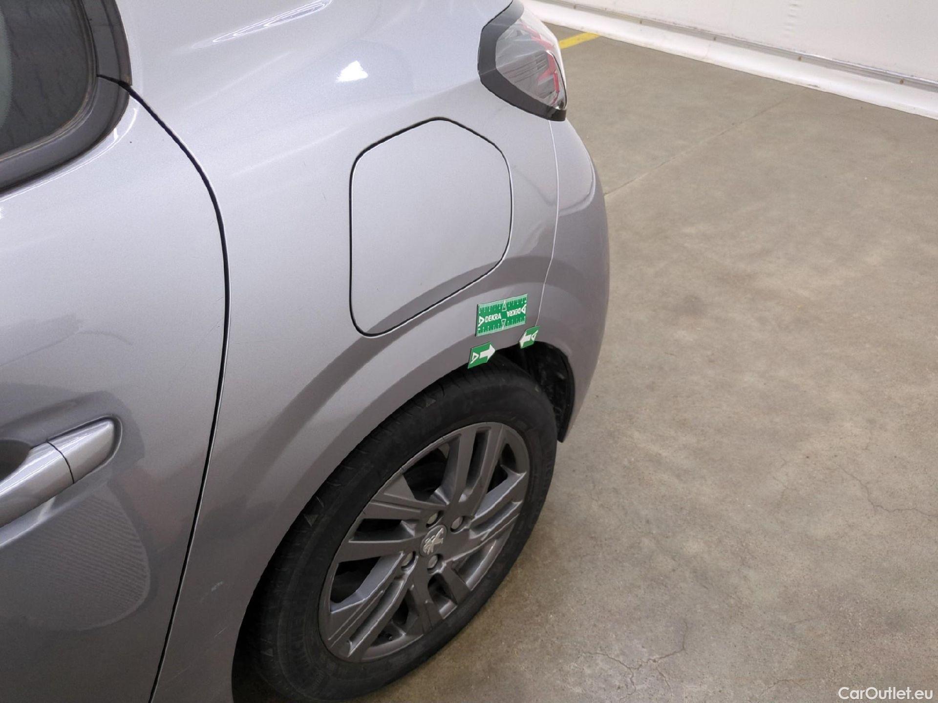  Peugeot  208 PEUGEOT  / 2019 / 5P / Berline PureTech 75 S&S Active Pack #28