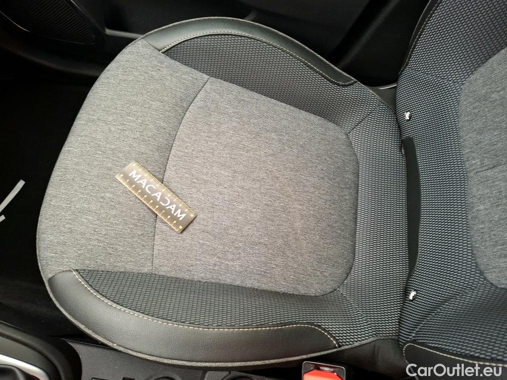  Renault  Captur  Intens 1.3 TCe 150CV BVA6 E6dT #11