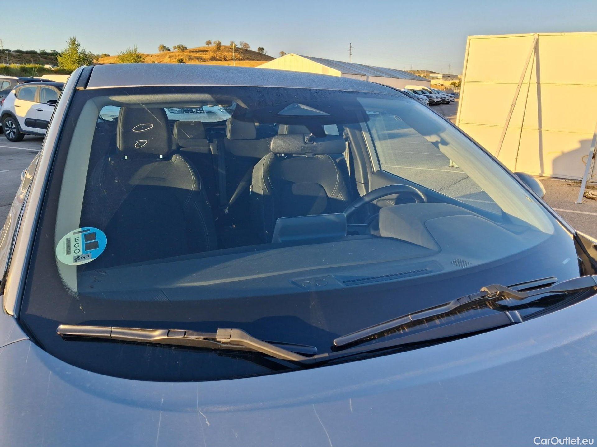  Nissan  Qashqai NISSAN  / 2021 / 5P / todoterreno DIG-T 116kW (158CV) mHEV Xtronic Acenta (AC8) #44