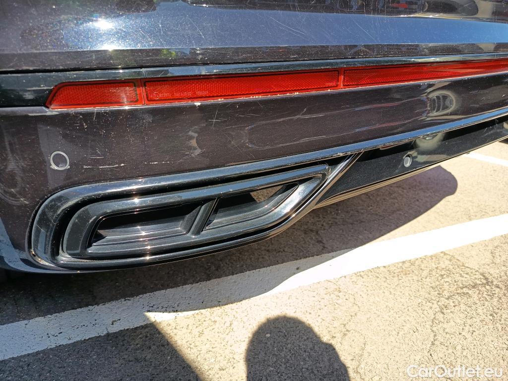  Volkswagen  Tiguan VOLKSWAGEN  / 2020 / 5P / todoterreno R-Line 2.0 TDI 110kW (150CV) DSG #45