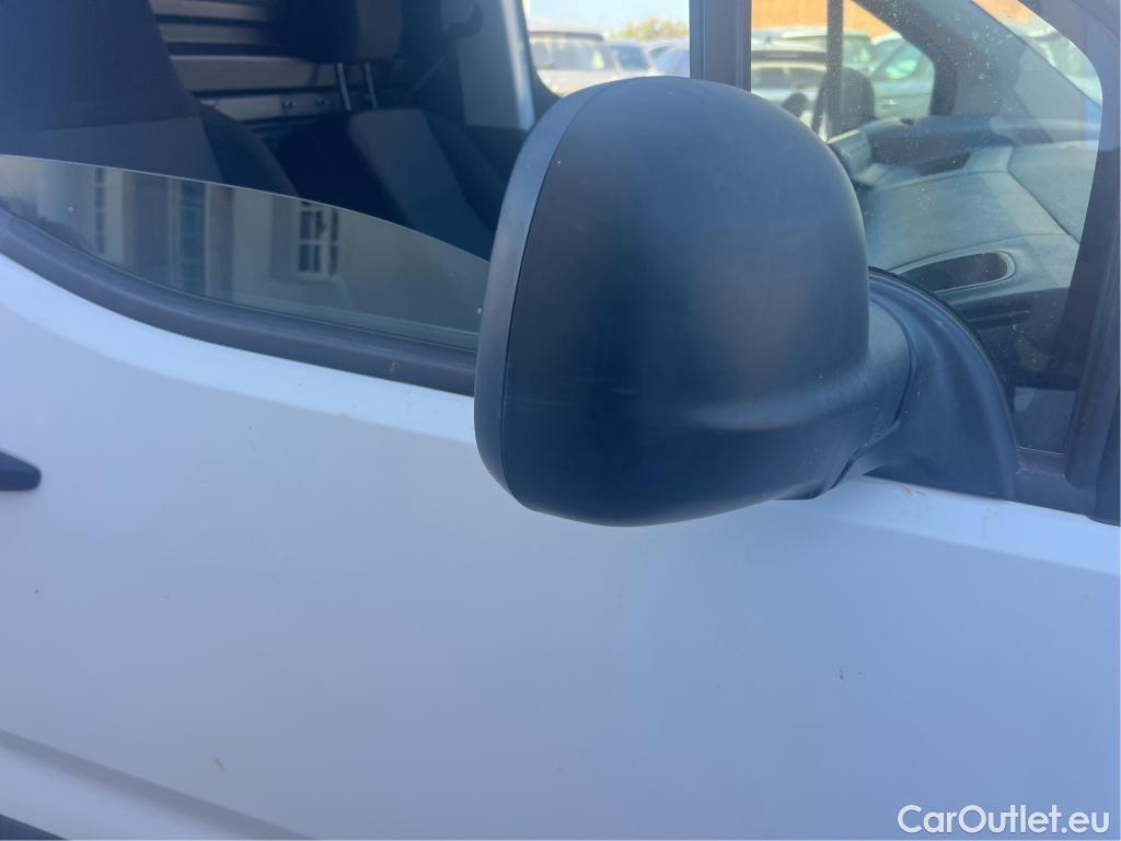  Citroen  Berlingo CITROEN  / 2018 / 3P / furgón derivado de turismo Talla M BlueHDi 73kW CONTROL #21