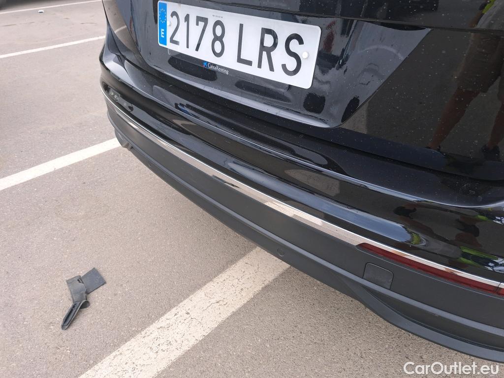  Volkswagen  Tiguan VOLKSWAGEN  / 2020 / 5P / todoterreno Life 2.0 TDI 110kW (150CV) DSG (AC2) #14