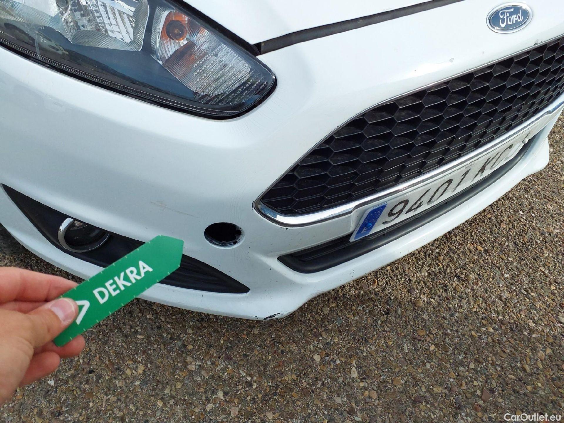  Ford  Fiesta FORD  Van / 2012 / 3P / berlina comercial 1.5 TDCi 55kW (75CV) #54