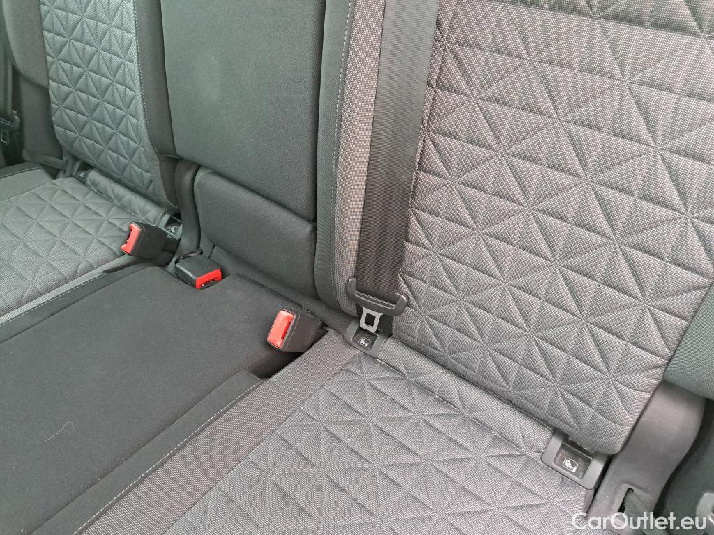  Volkswagen  Tiguan VOLKSWAGEN  / 2020 / 5P / todoterreno Life 2.0 TDI 110kW (150CV) DSG (AC2) #16