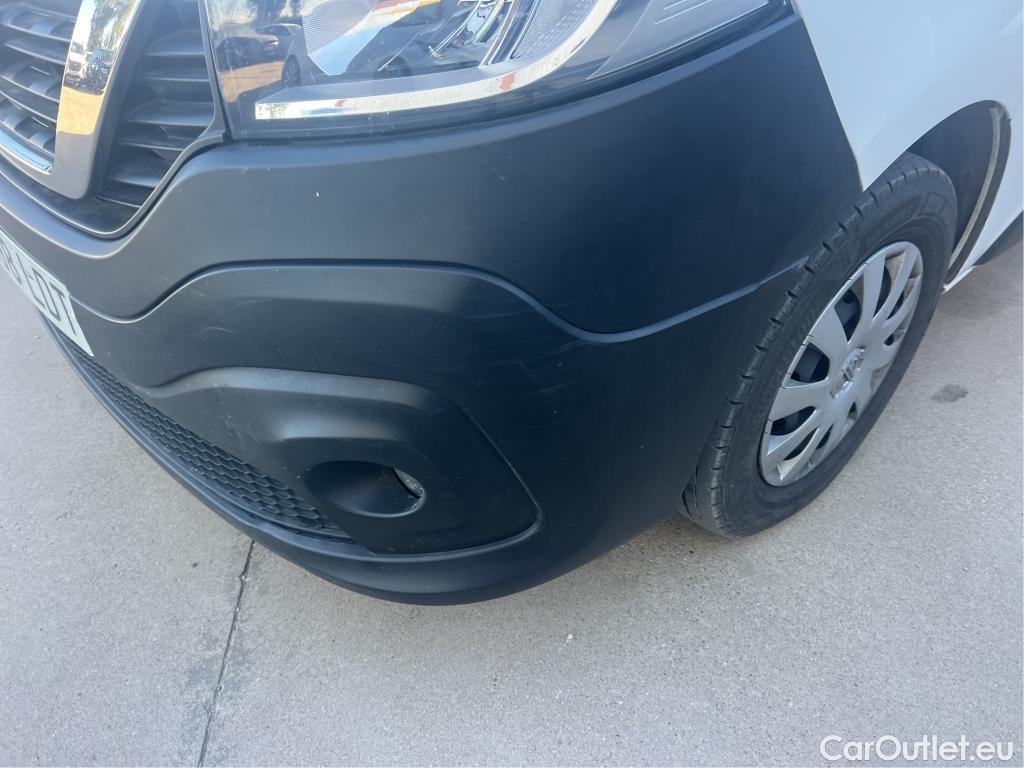  Nissan  NV300 NISSAN  / 2016 / 4P / combi Combi 6 2.0dCi 88kW L1H1 1T OPTIMA #14