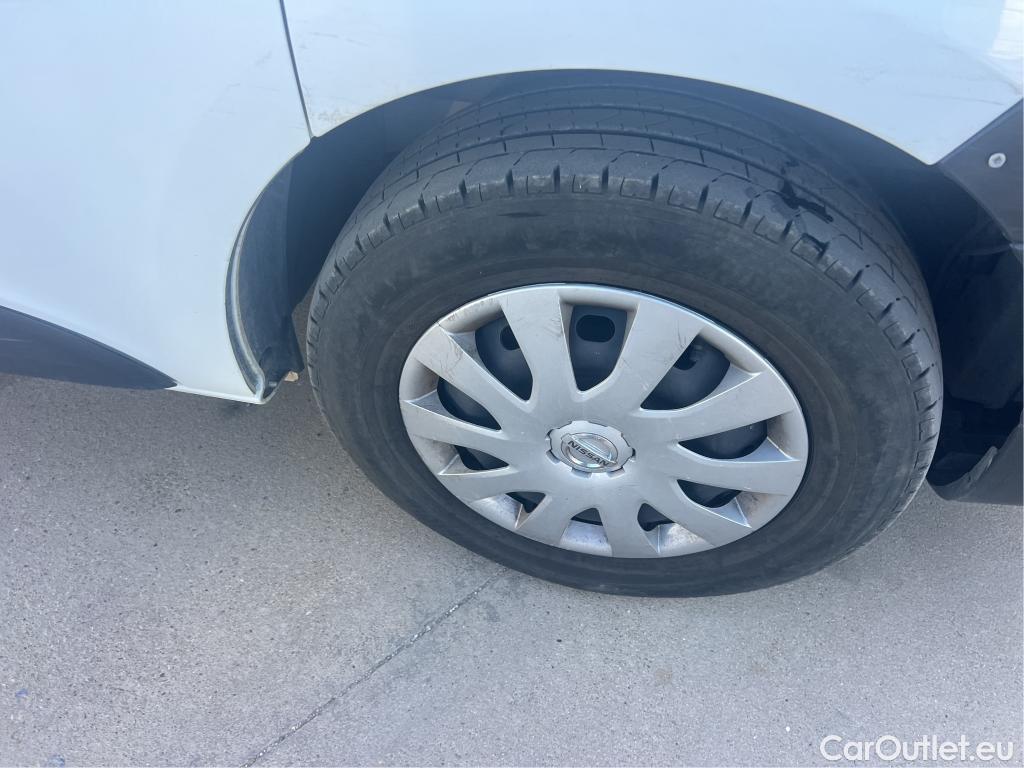  Nissan  NV300 NISSAN  / 2016 / 4P / combi Combi 6 2.0dCi 88kW L1H1 1T OPTIMA #51