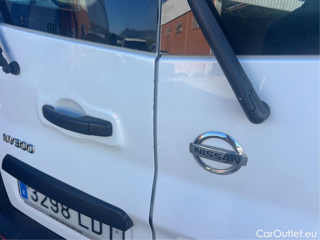 Nissan  NV300 NISSAN  / 2016 / 4P / combi Combi 6 2.0dCi 88kW L1H1 1T OPTIMA #10