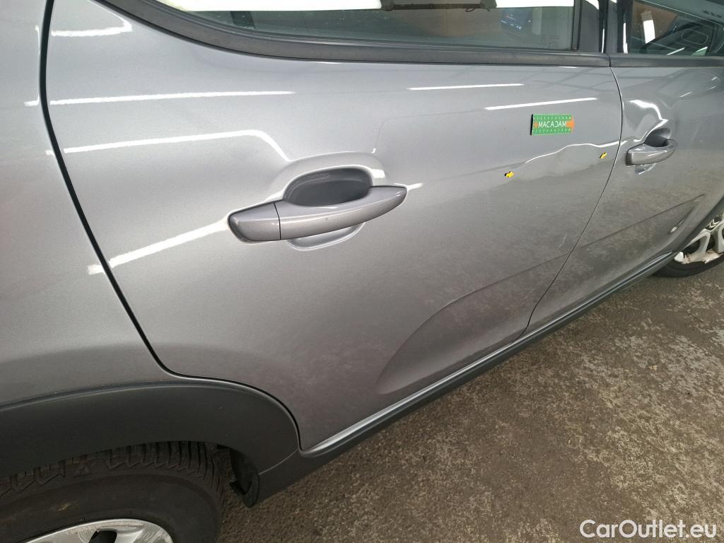  Citroen  C3  Shine Business 1.2 PureTech 80CV BVM5 E6 #1