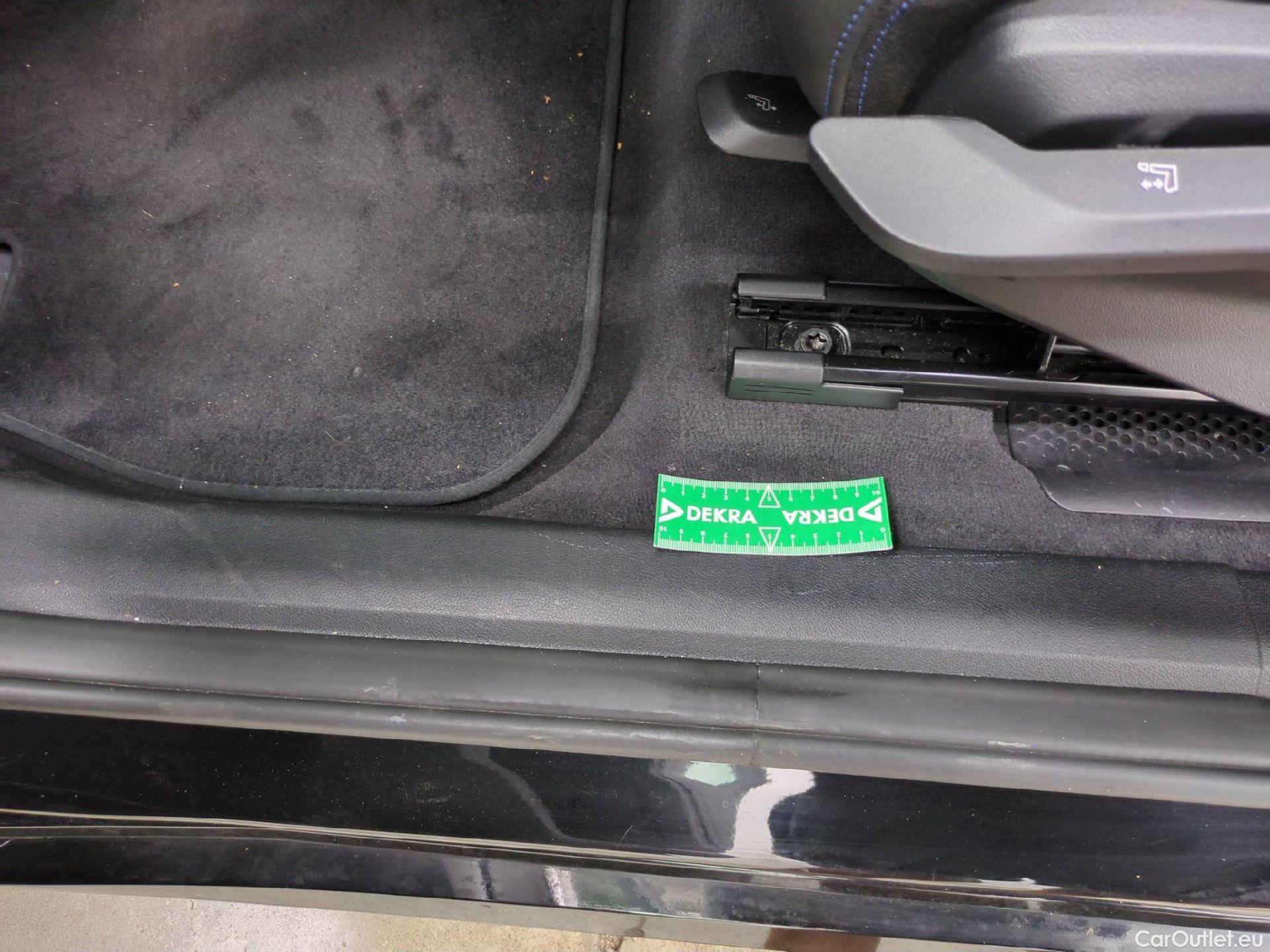 Bmw  X1 BMW  / 2022 / 5P / SUV sDrive18i M Sport DKG7 #3