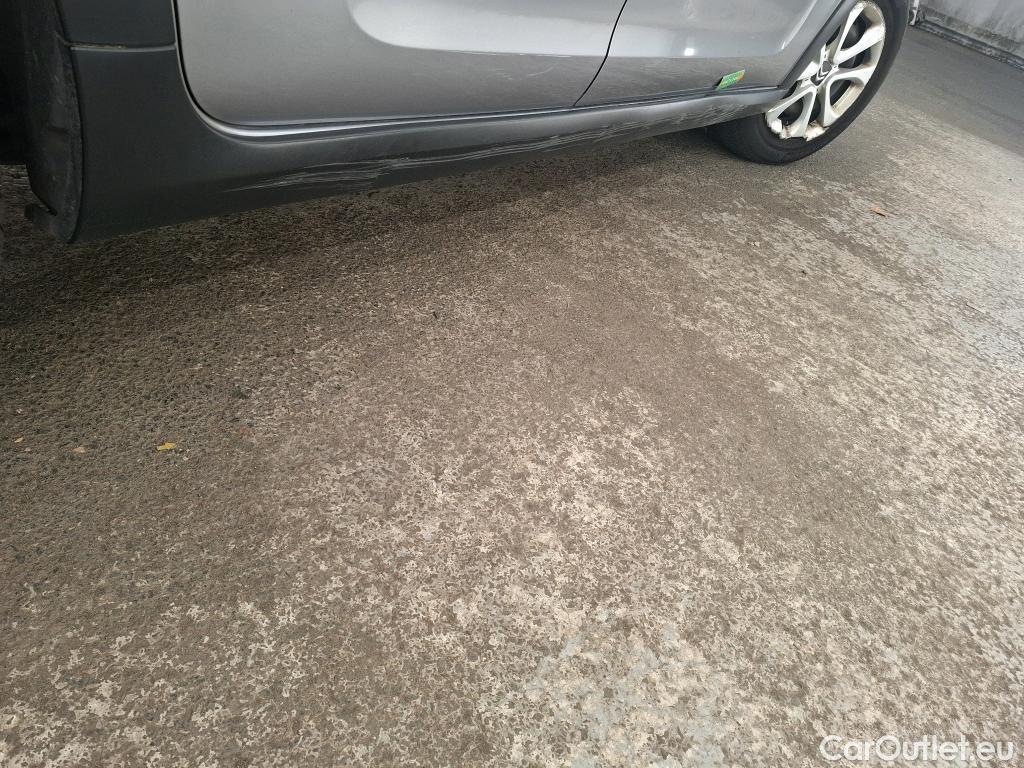  Citroen  C3  Shine Business 1.2 PureTech 80CV BVM5 E6 #22