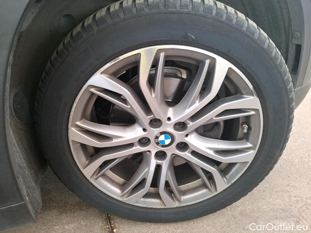  Bmw  X1 Série  sDrive18i Lounge 1.5 135CV BVA7 E6d / VENTE SANS CG #5