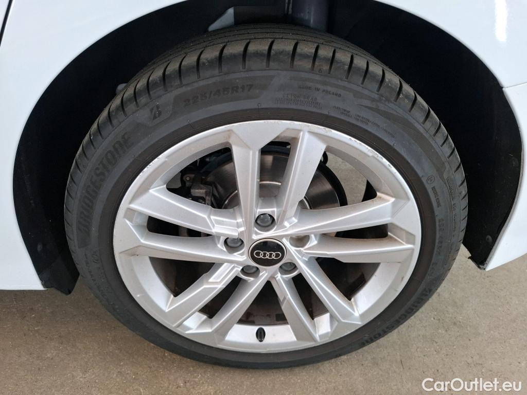  Audi  A3 AUDI  Sportback 2020 5P Berline 35 TFSI 150 MHEV S Tronic Business Line #26
