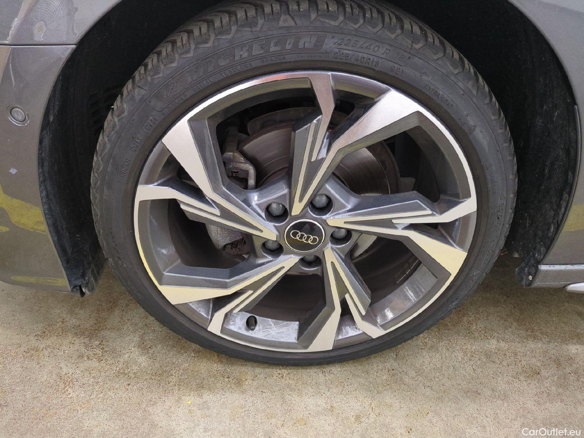  Audi  A3  Sportback 35 TDI S line 2.0 TDI 150CV BVA7 E6d #5