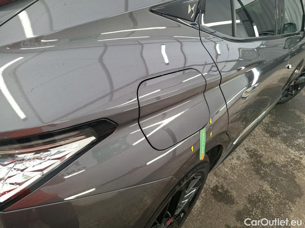  DS  3 Crossback 4 Performance Line+ 1.6 PureTech 180CV BVA8 E6d #25