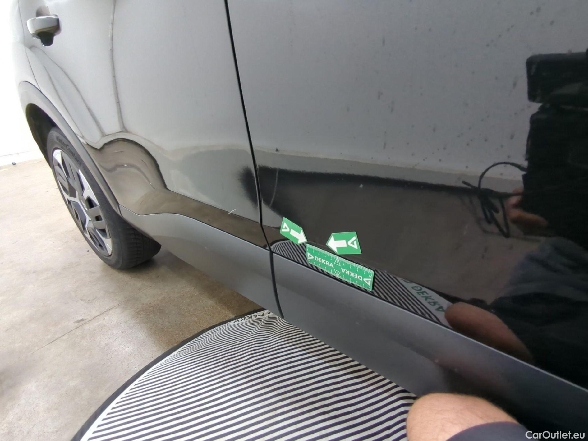  Citroen  C4  Berline Feel 1.2 PureTech 100CV BVM6 E6d #21