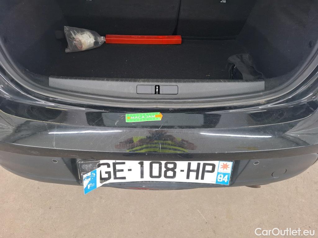  Peugeot  208  Active Pack 1.5 HDi 100CV BVM6 E6d #13