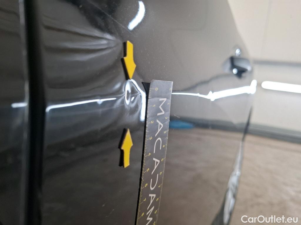  Peugeot  208  Premium 1.5 HDi 100CV BVM6 E6d #50