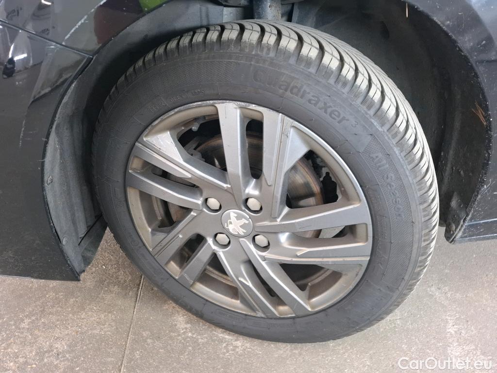  Peugeot  208  Active Pack 1.5 HDi 100CV BVM6 E6d #42