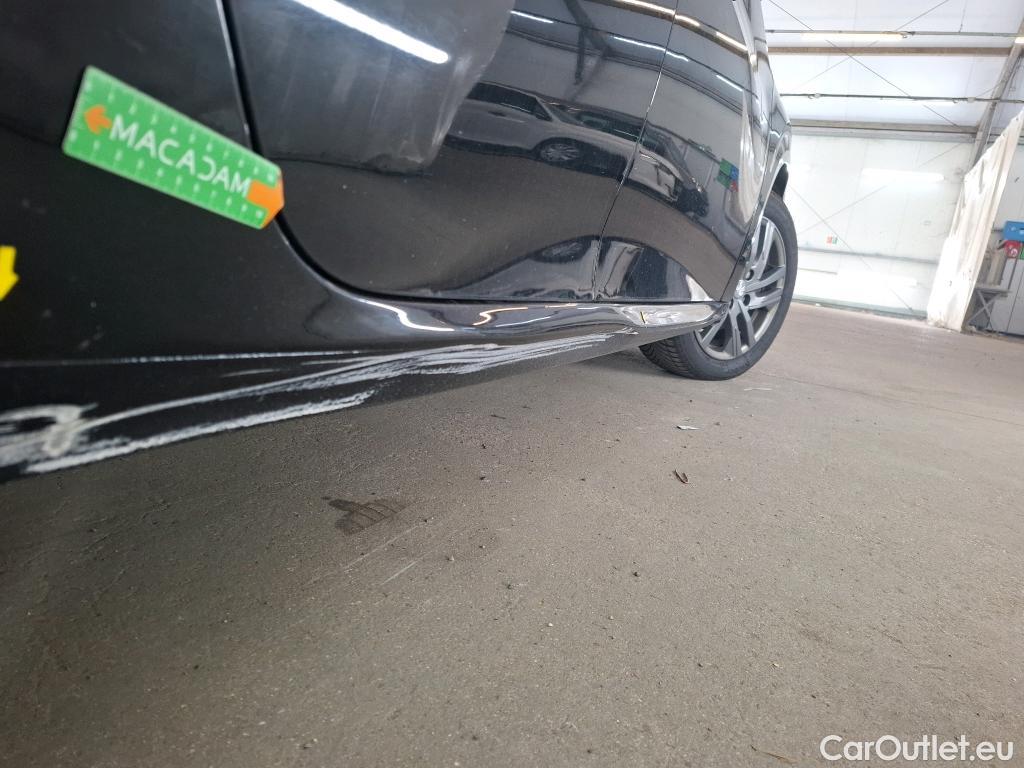  Peugeot  208  Active Pack 1.5 HDi 100CV BVM6 E6d #1