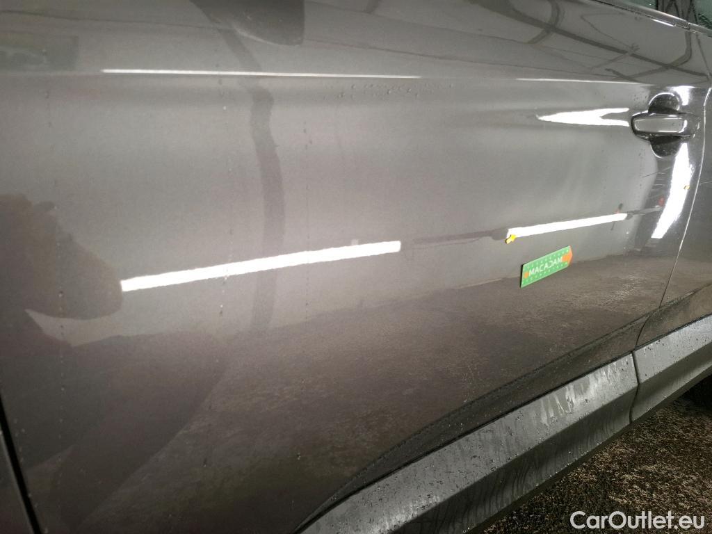  Opel   Grandland X Grandland X Elegance Business 1.5 130CV BVM6 E6d #7