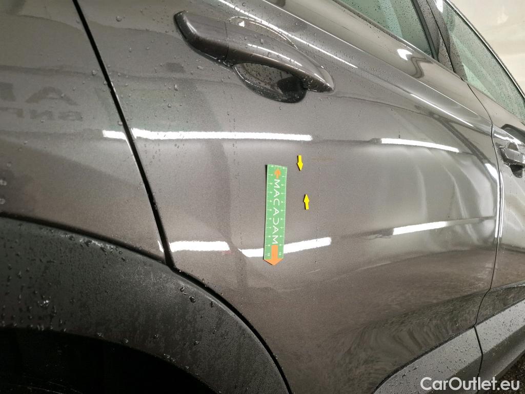  Opel   Grandland X Grandland X Elegance Business 1.5 130CV BVM6 E6d #18