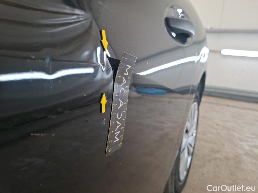  Peugeot  208  Premium 1.5 HDi 100CV BVM6 E6d #46