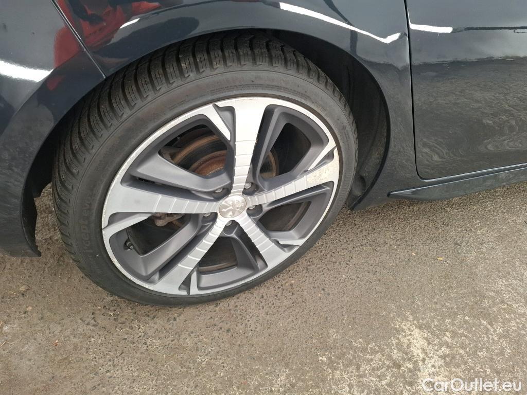  Peugeot  308  GT 2.0 HDi 180CV BVA8 E6d #26