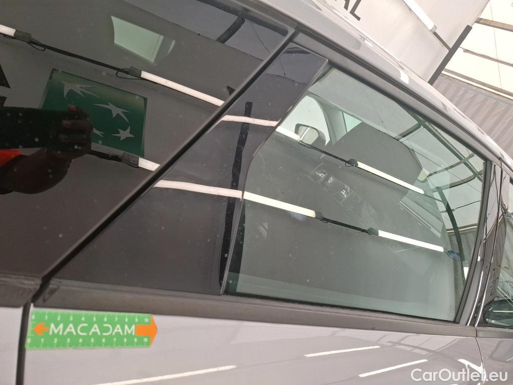  Peugeot  308  SW Active Pack 1.5 HDi 130CV BVA8 E6d #46