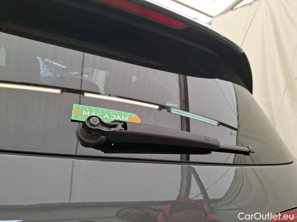  Volkswagen  Golf  VOLKSWAGEN / 2020 / 5P / Berline 1.4 eHybrid OPF 204 DSG6 Style 1st #63