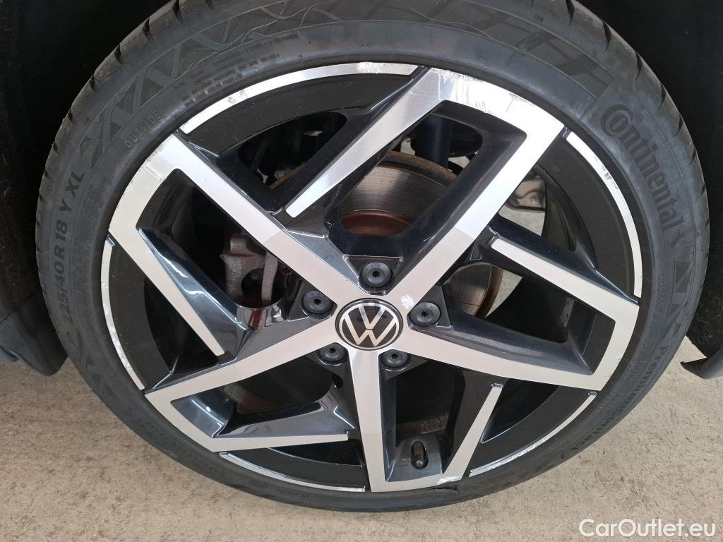  Volkswagen  Golf  VOLKSWAGEN / 2020 / 5P / Berline 1.4 eHybrid OPF 204 DSG6 Style 1st #56