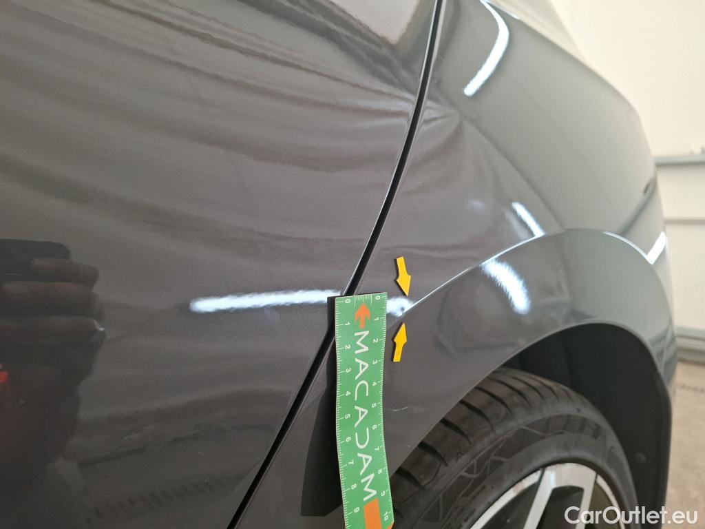  Volkswagen  Golf  VOLKSWAGEN / 2020 / 5P / Berline 1.4 eHybrid OPF 204 DSG6 Style 1st #78