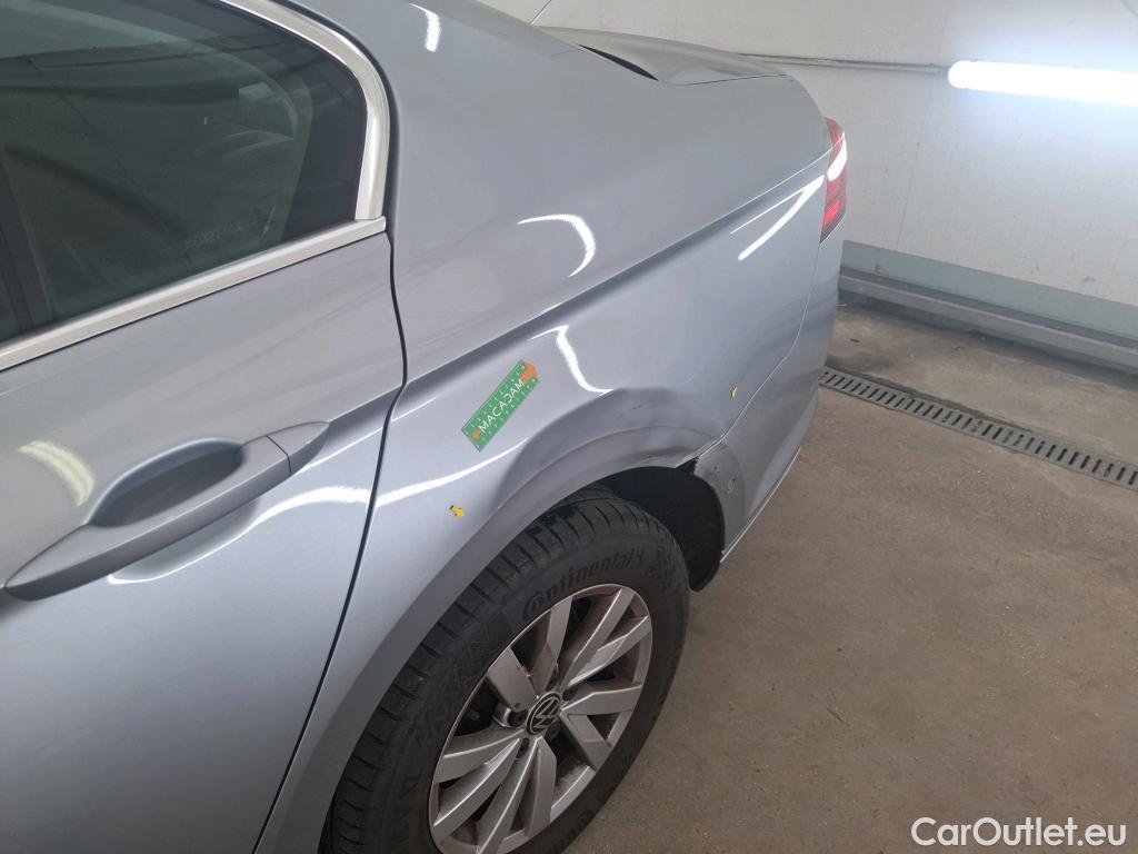  Volkswagen  Passat  Berline Business 2.0 TDI 150CV BVA7 E6d #1
