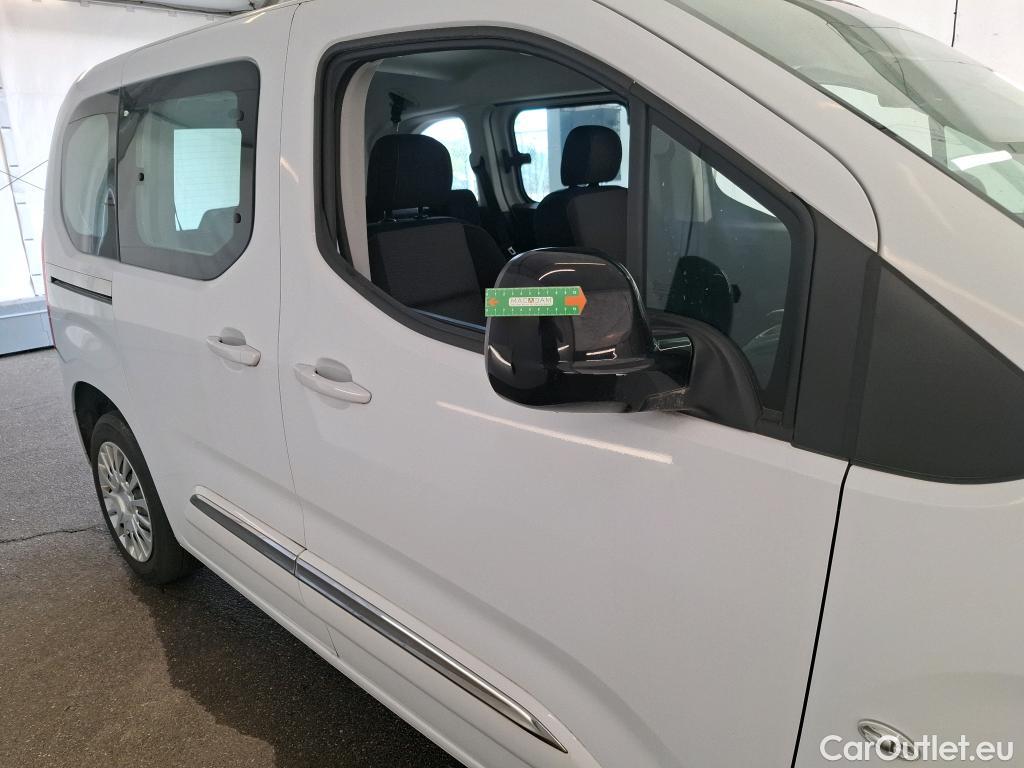 Toyota  Proace TOYOTA  City Verso / 2019 / 5P / monospace 1.5 MEDIUM 100 D-4D DYNAMIC #25