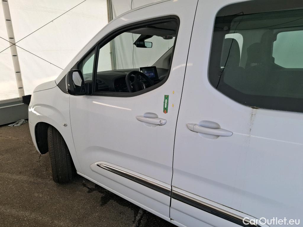  Toyota  Proace TOYOTA  City Verso / 2019 / 5P / monospace 1.5 MEDIUM 100 D-4D DYNAMIC #4