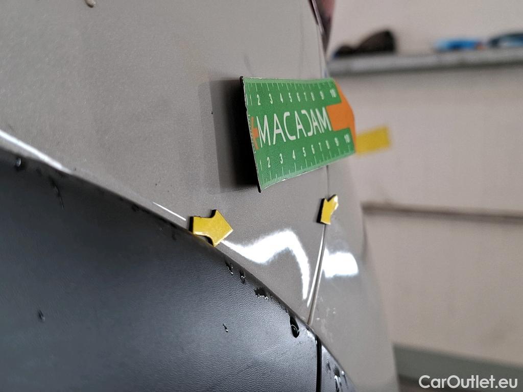  Citroen  C3  Société Feel 1.2 PureTech 80CV BVM5 E6d #3