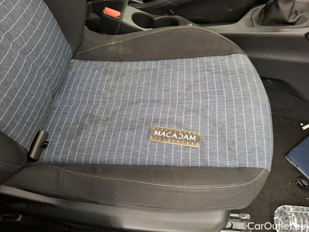  Peugeot  208  Premium 1.5 HDi 100CV BVM6 E6d #50