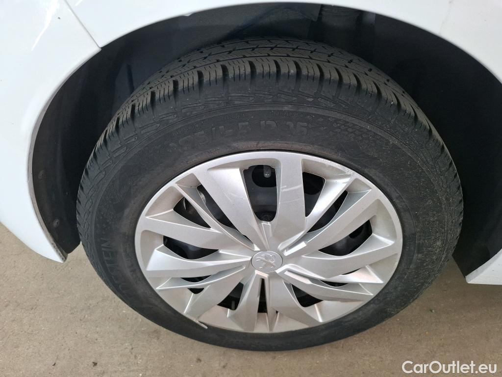  Peugeot  208  Premium 1.5 HDi 100CV BVM6 E6d #61