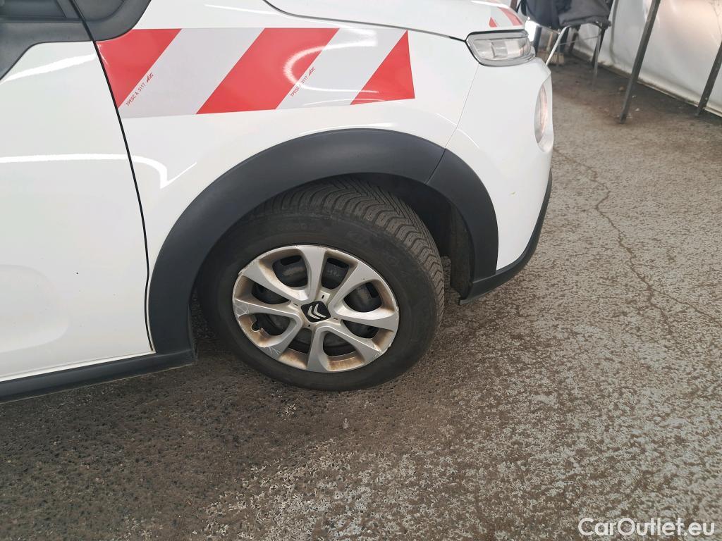  Citroen  C3  Société Feel 1.5 BlueHDI 100CV BVM5 E6dT #20