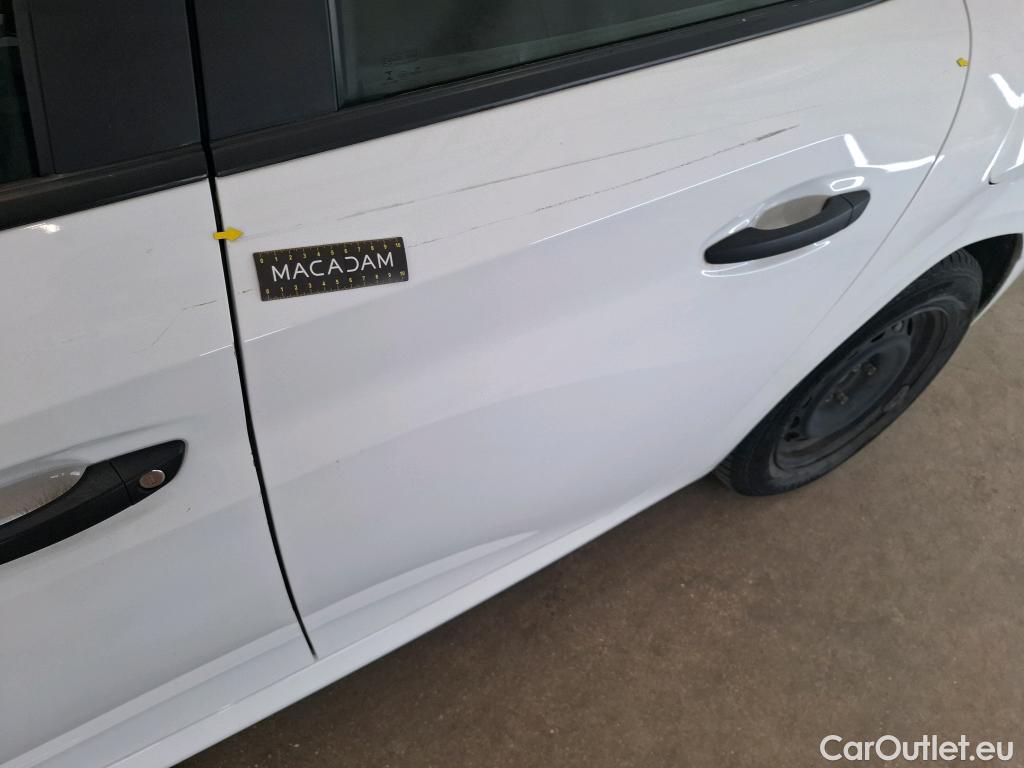 Peugeot  208  Premium 1.5 HDi 100CV BVM6 E6d #84