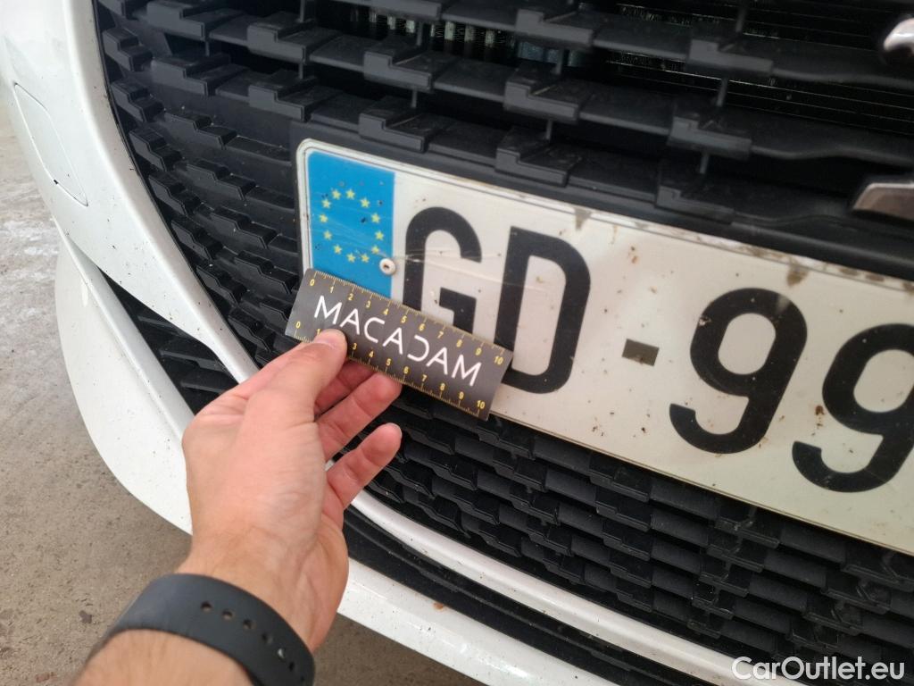  Peugeot  208  Premium 1.5 HDi 100CV BVM6 E6d #76