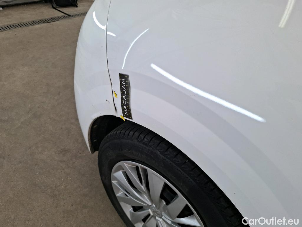 Peugeot  208  Premium 1.5 HDi 100CV BVM6 E6d #34
