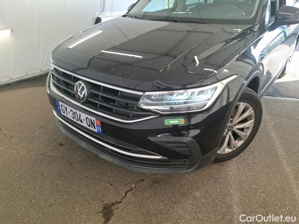  Volkswagen  Tiguan VOLKSWAGEN  / 2020 / 5P / SUV 2.0 TDI 150 DSG7 LIFE PLUS #14