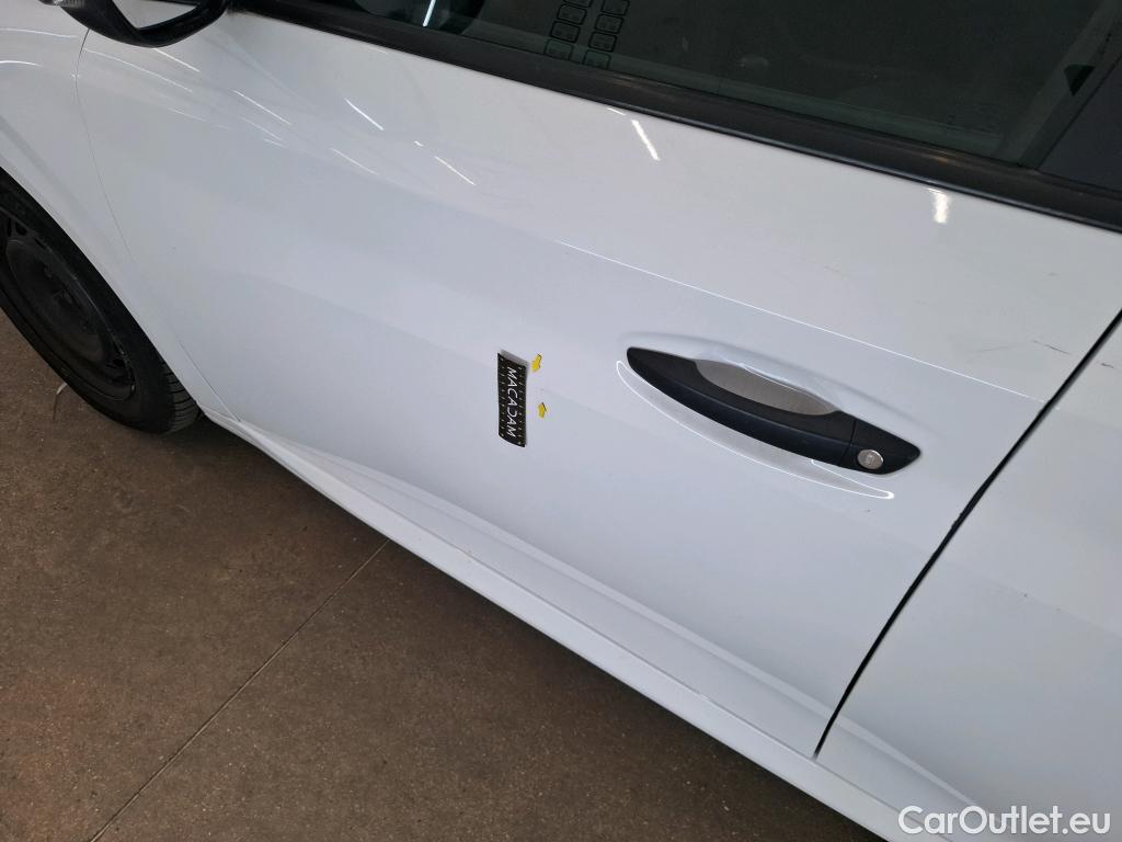  Peugeot  208  Premium 1.5 HDi 100CV BVM6 E6d #44