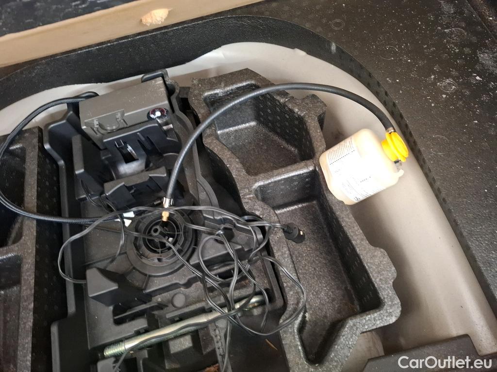  Peugeot  208  Premium 1.5 HDi 100CV BVM6 E6d #70