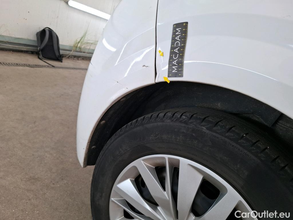  Peugeot  208  Premium 1.5 HDi 100CV BVM6 E6d #35