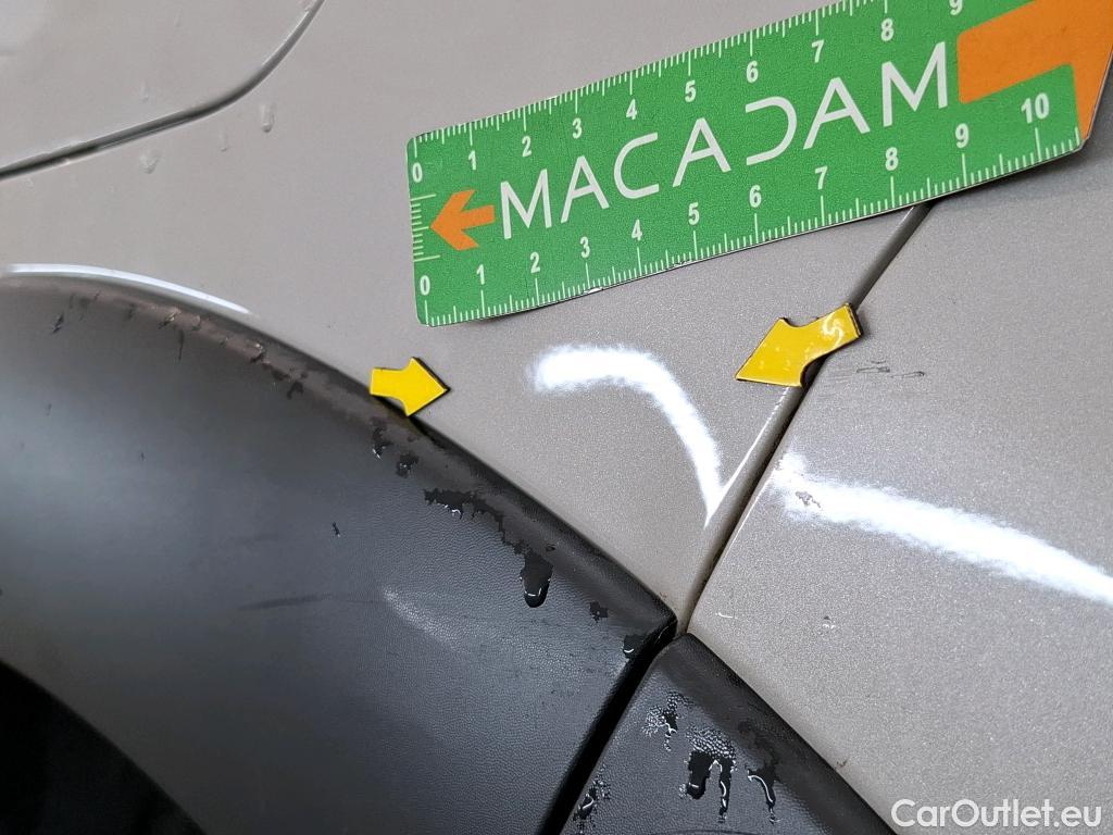 Citroen  C3  Société Feel 1.2 PureTech 80CV BVM5 E6d #2