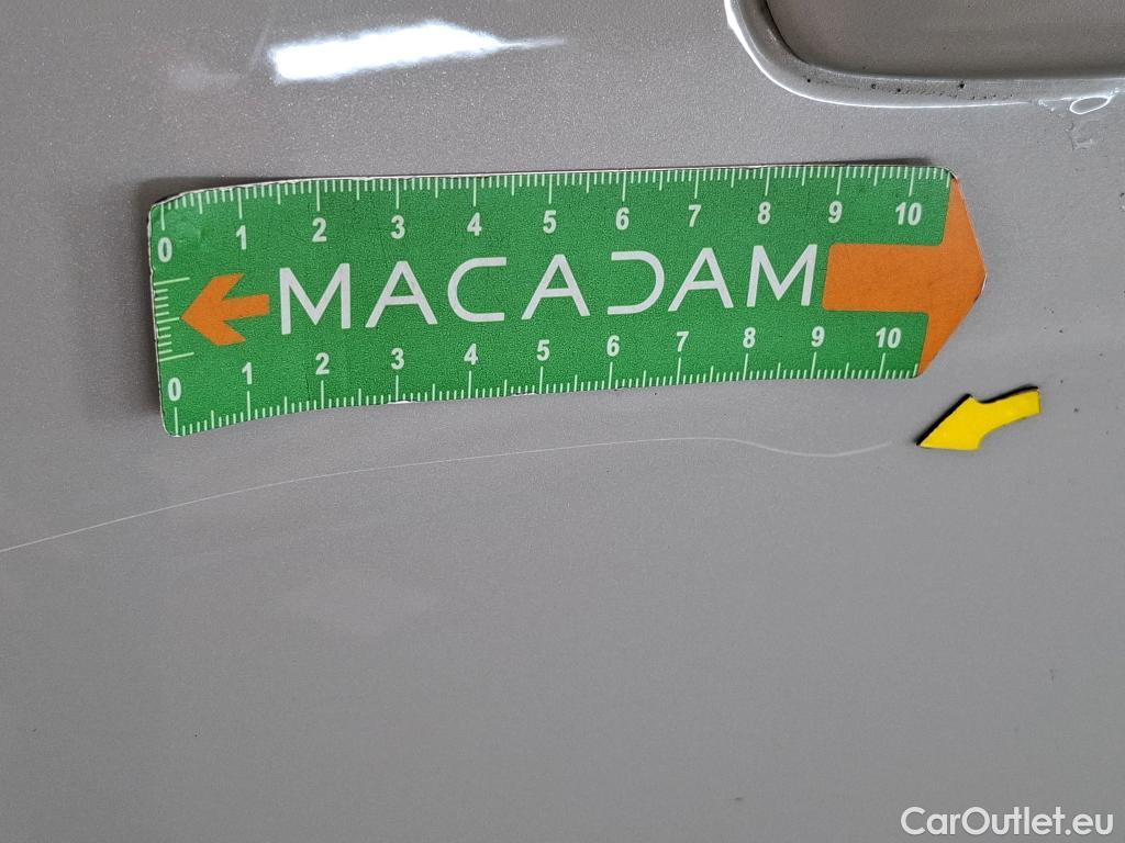  Citroen  C3  Société Feel 1.2 PureTech 80CV BVM5 E6d #9