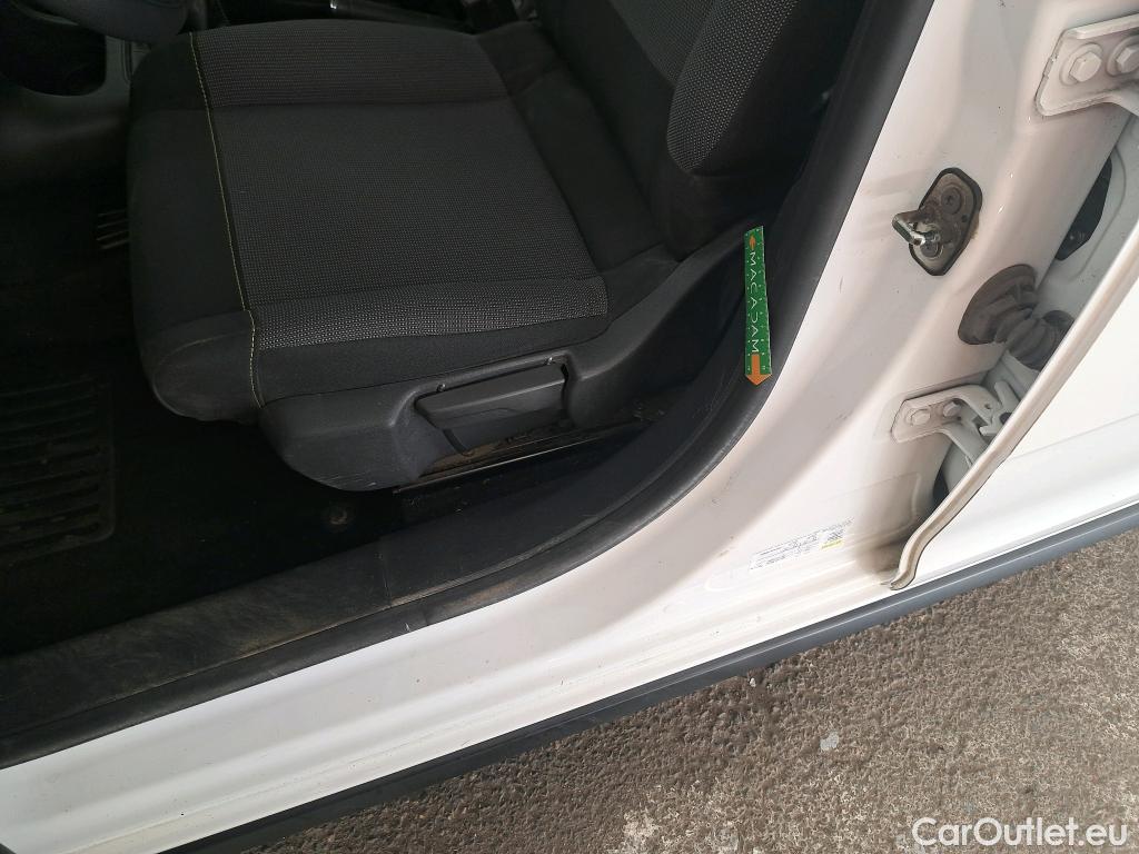  Citroen  C3  Société Feel 1.5 BlueHDI 100CV BVM5 E6dT #3