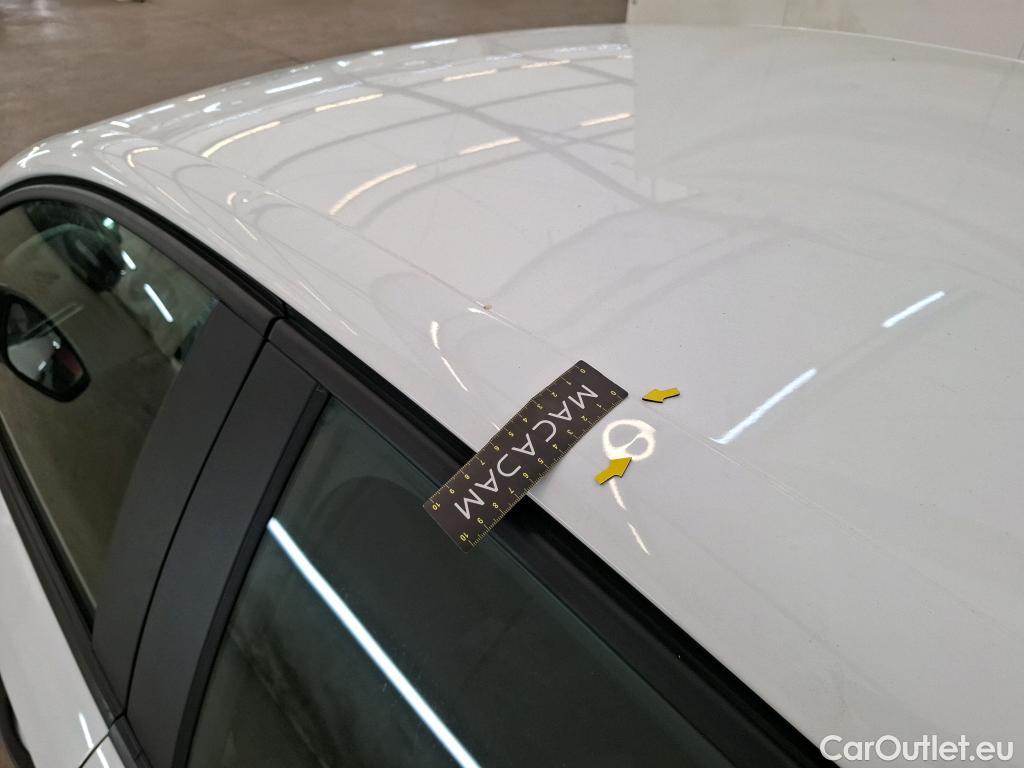  Peugeot  208  Premium 1.5 HDi 100CV BVM6 E6d #47